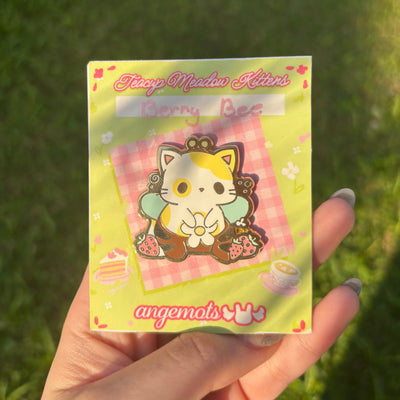 Berry Bee - Hard Enamel Pin ✧ + FREE sticker