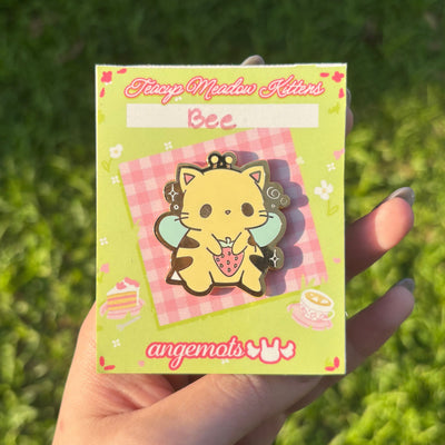 Bee Kitten - Hard Enamel Pin ✧ + FREE sticker