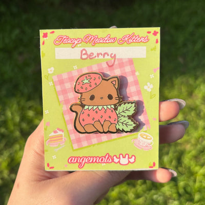 Berry Kitten - Hard Enamel Pin ✧ + FREE sticker